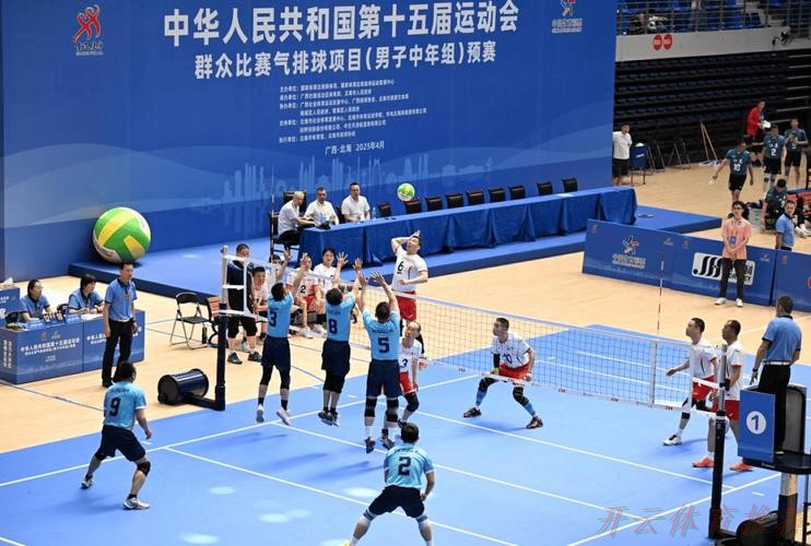 开云体育官方：全运会群众组十一人制男子企事业组比赛举行
