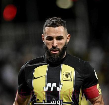 皇马对本泽马关上回归大门 他不在俱乐部计划中